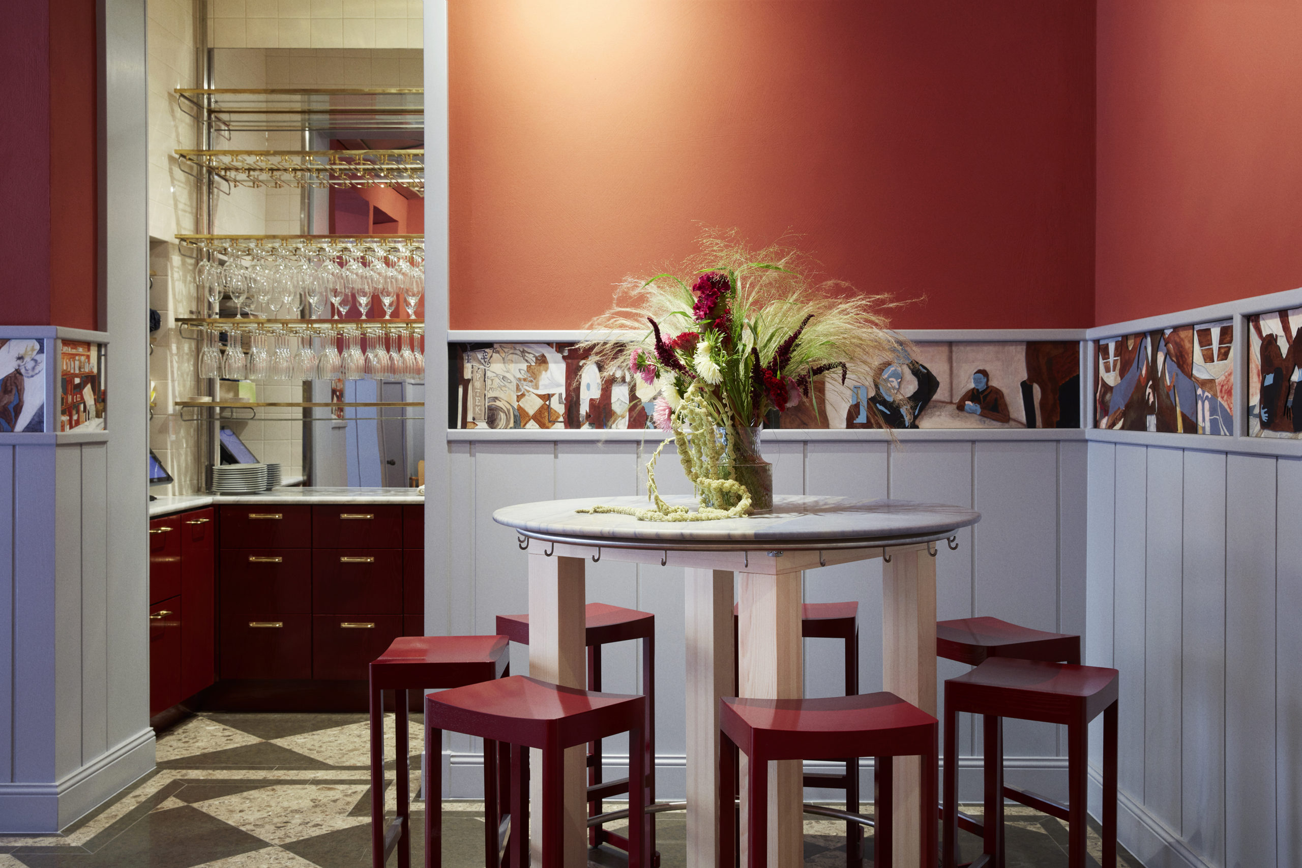 Riche Fenix interior